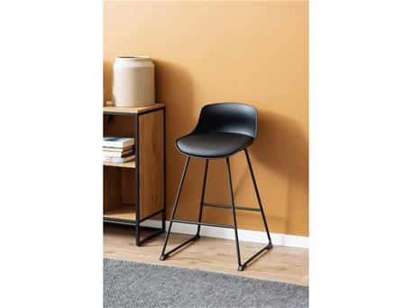 TINA - Basic black bar stool with metal base.